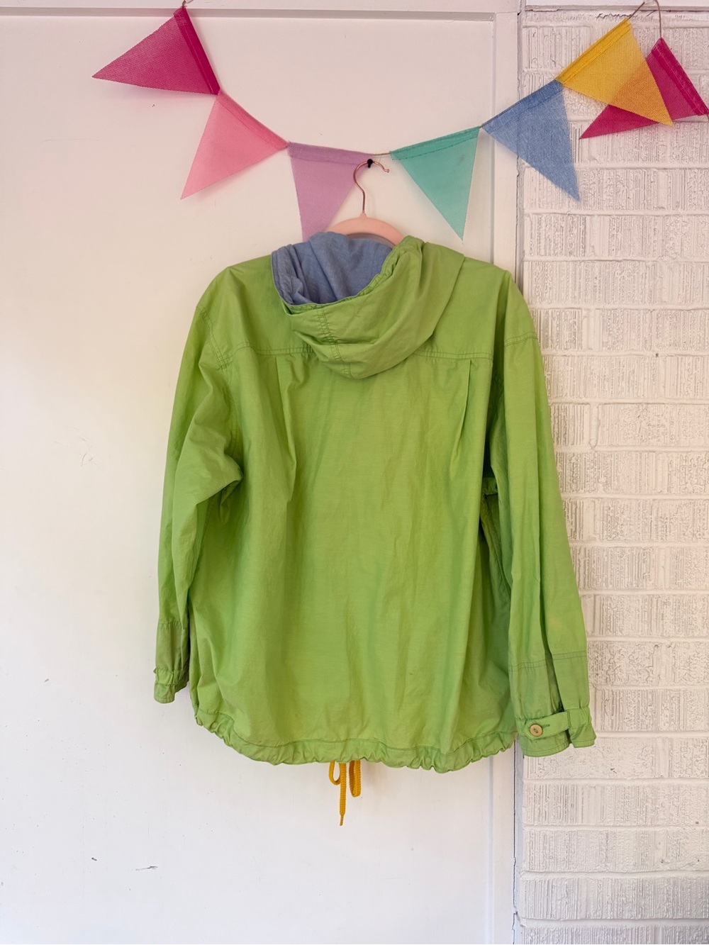 Lightweight Green Anorak Jacket with Hood - Picture 4 of 4
